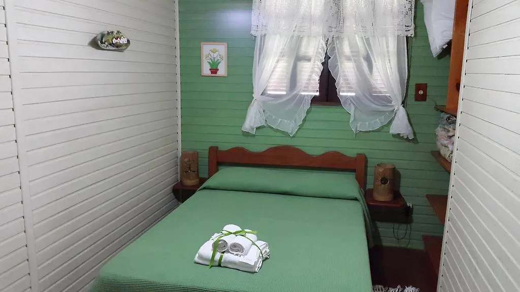 Guest house Residencial Emery Village Garopaba