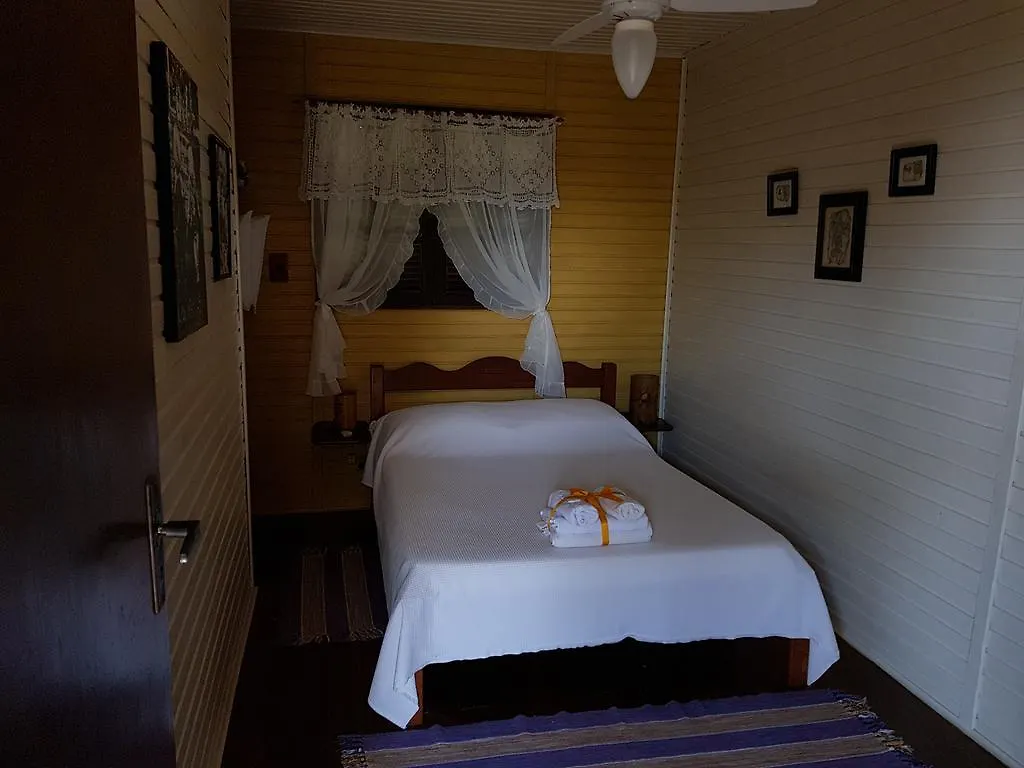 Guest house Residencial Emery Village Garopaba