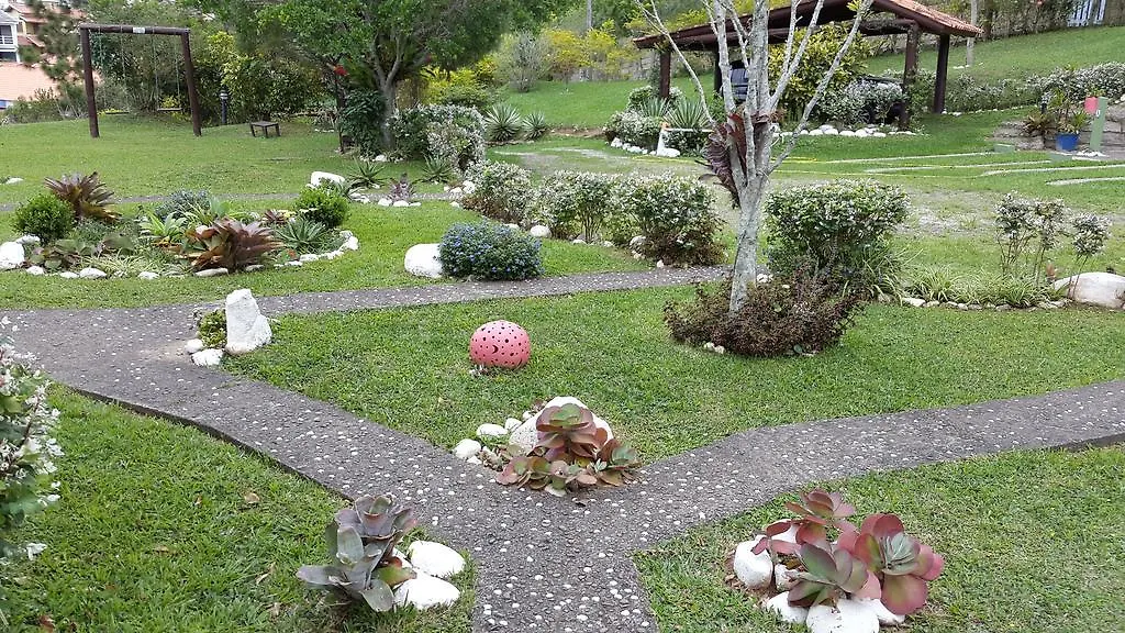 Residencial Emery Village Garopaba Guest house