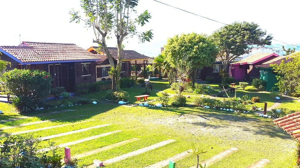 Guest house Residencial Emery Village Garopaba